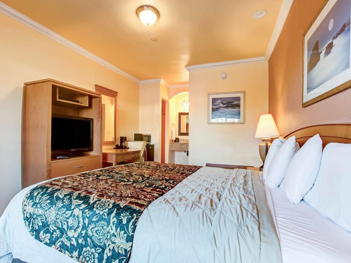 Rodeway Inn & Suites Near The Coliseum & Arena Oakland Dış mekan fotoğraf