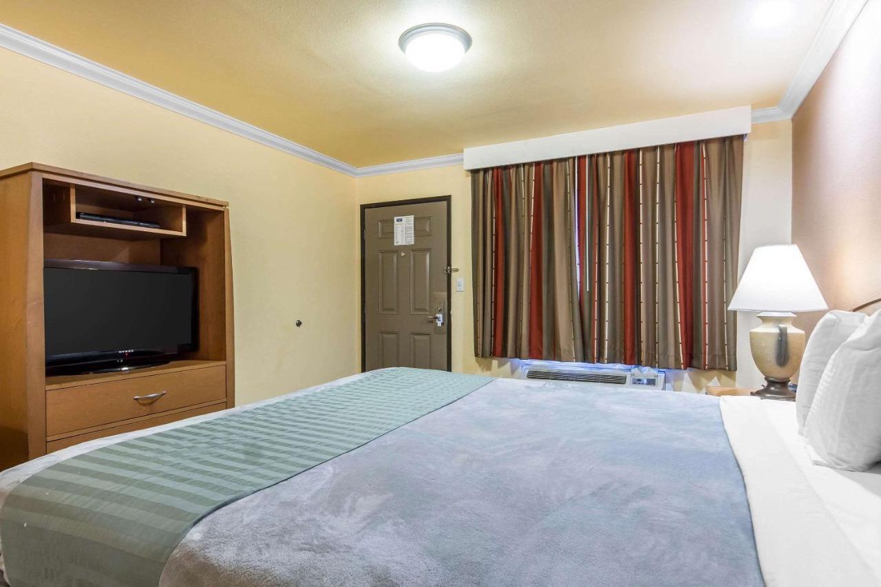 Rodeway Inn & Suites Near The Coliseum & Arena Oakland Dış mekan fotoğraf