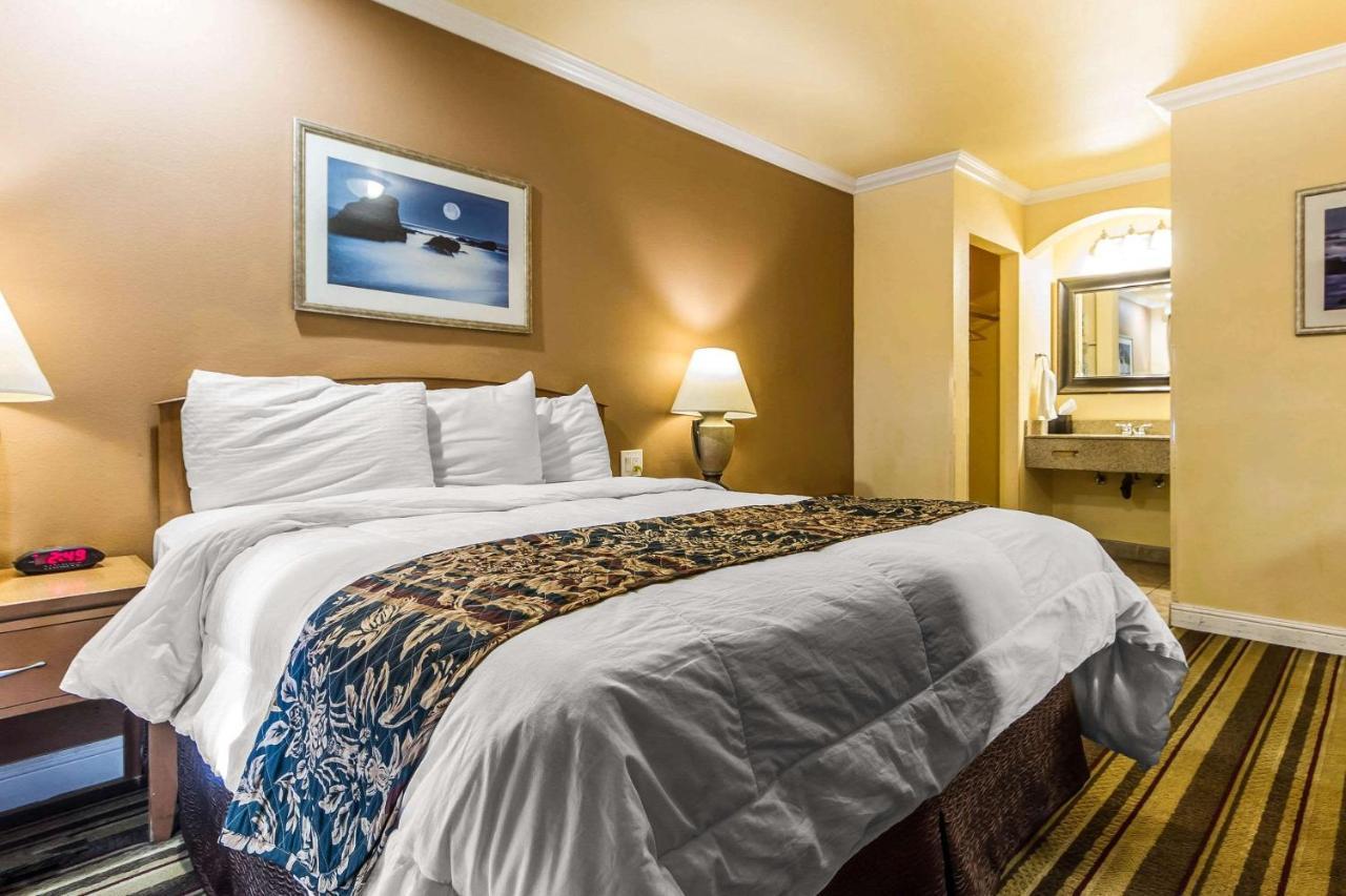 Rodeway Inn & Suites Near The Coliseum & Arena Oakland Dış mekan fotoğraf